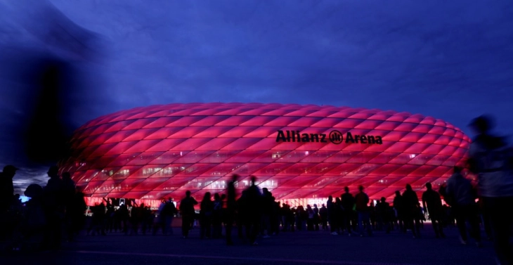 Баерн минатата сезона заработи рекордни една милијарда евра