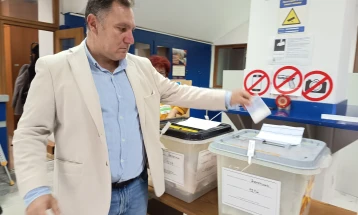 Мантев се заблагодари на поддршката и честита на Нацева за изборот за градоначалник на Неготино 