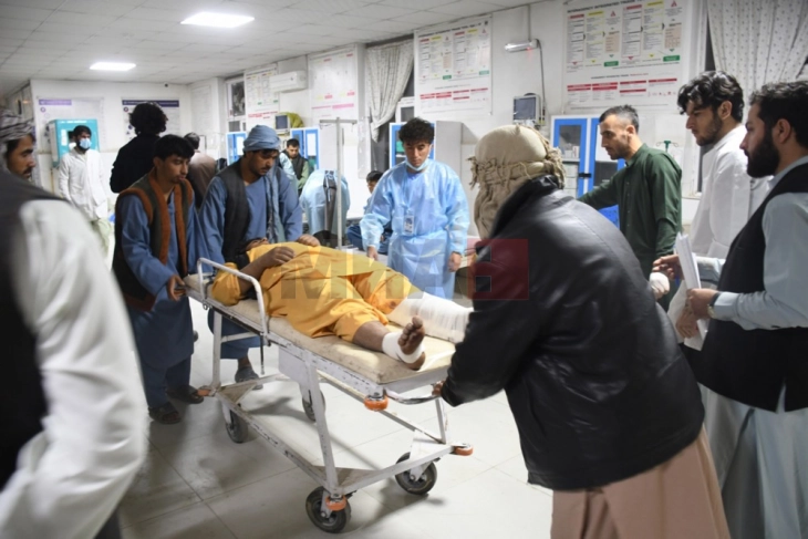 Најмалку 20 загинати и 320 повредени во силниот земјотрес во северен Авганистан