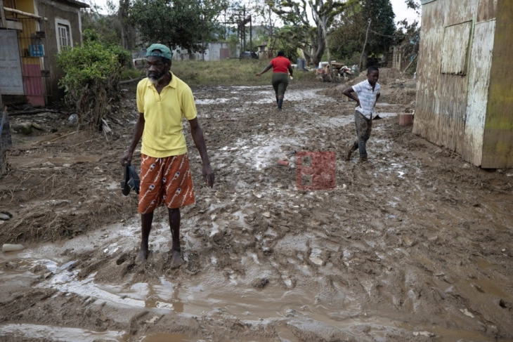Хаити прогласи тридневна жалост по ураганот „Мелиса“