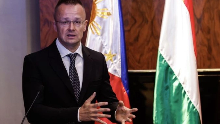 Сијарто: Владата нема да попушти пред притисокот од Брисел за враќање на правата на Унгарците во Закарпатието