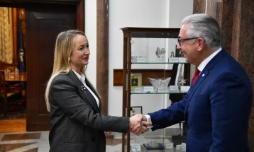 Petrushevska - Rusopulos: Së bashku ekzistojmë, por të ndarë shkatërrohemi