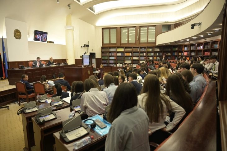 Në Kuvend aktivitet edukativ 