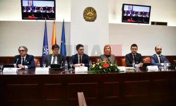 Euroambasadori Rokas do ta prezantojë raportin e KE-së në Kuvend