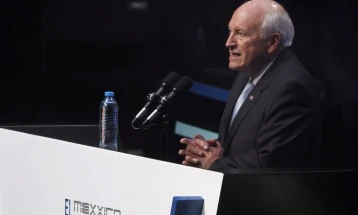 Почина поранешниот американски потпретседател Дик Чејни