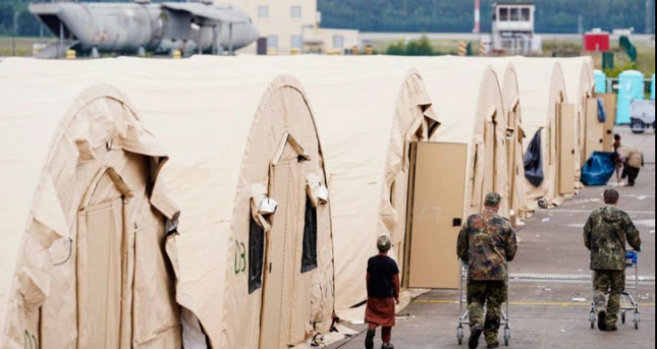 Германија им нуди пари на Авганистанците кои ќе се откажат од доаѓање во земјата