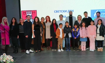 Во Куманово одбележан Меѓународниот ден на ромски јазик и азбука