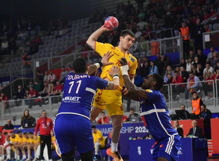 Марко Митев по пауза од 7,5 месеци повторно на терен