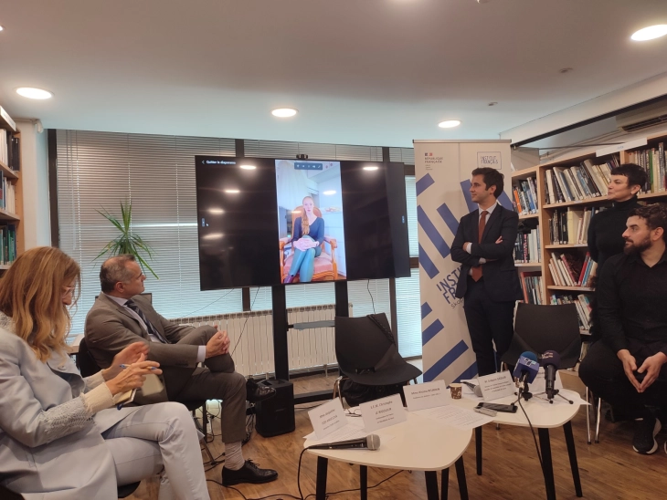 Востановена награда „Роксан Стојанов“ за млади македонски балетски уметници