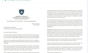 Курти тврди дека нема правни причини поранешните водачи на ОВК да останат во притвор во Хаг