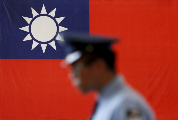 Тајван планира да купи над 600 лесни системи против дронови