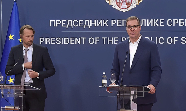 Прес на шефот на Делегацијата на ЕУ со Вучиќ по предавањето на годишниот Извештај на ЕК