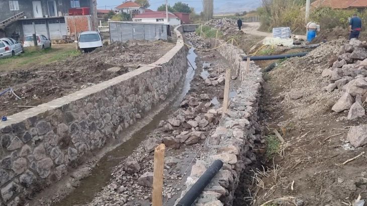 Во карбинското село Долни Балван се гради одводниот канал Герен