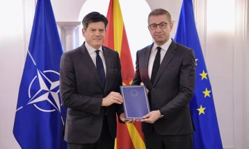 Mickoski: Maqedonia mbetet e përkushtuar në rrugën evropiane