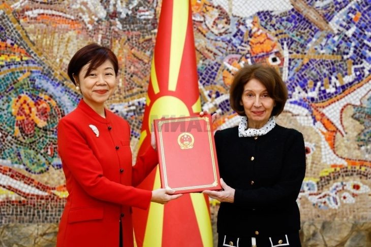 Siljanovska-Davkova ka pranuar letrat kredenciale nga ambasadorja e sapoemëruar e Kinës, Xhiang Sjaojen