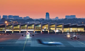 Бриселскиот аеродром одново привремено затворен за сообраќај поради дрон 