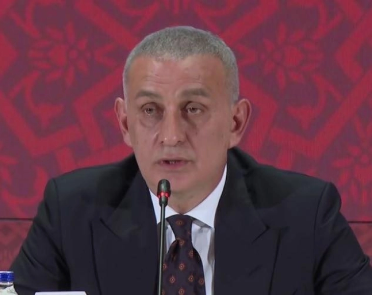 Побаран притвор за 17 турски фудбалски судии и клупски претседател поради обложување