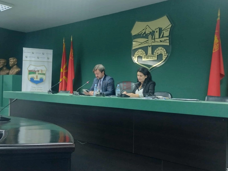 Dame Dimitrovski kryetar i ri i Këshillit të Qytetit të Shkupit