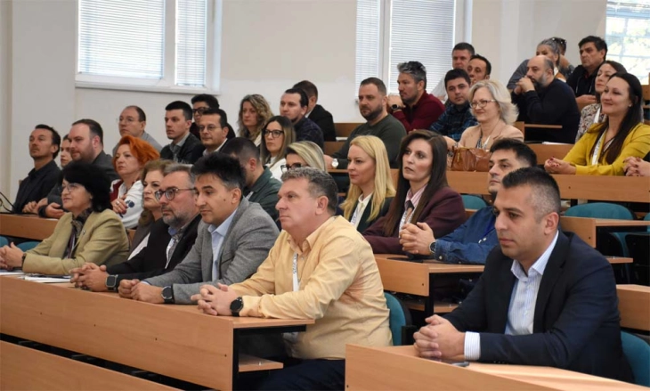 Меѓународна конференција за применети интернет и информациски технологии на ФИКТ-Битола