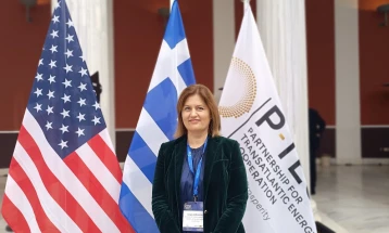 Ministrja Bozhinovska për MIA-n nga Athina: Kemi një rol aktiv në proceset rajonale të energjisë