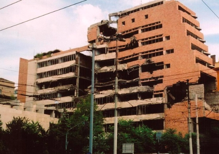 Во српскиот парламент усвоен „лекс специјалис“ за градење на местото на ГШ оштетен во бомбардирањето во 1999 година