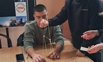 Се одржа Камп за иновации во велешкото Државно средно училиште РЦСОО „Коле Неделковски“