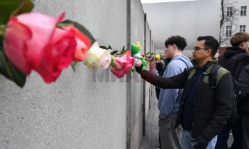 Одбележани 36 години од падот на Берлинскиот ѕид