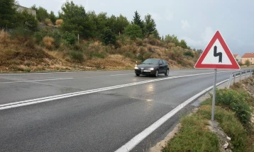 Weather: Overcast with intermittent rain