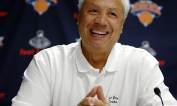 Легендарниот НБА тренер и играч Лени Вилкенс почина на 88-годишна возраст