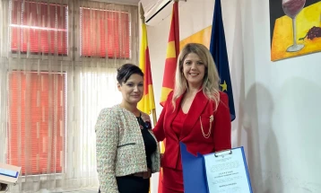 Марија Нацева ја презеде градоначалничката функција во Неготино