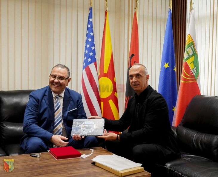 Jovanovski pas marrjes së detyrës si kryetar i komunës së Kërçovës: Do të punoj me përkushtim, në mënyrë transparente dhe në interes të të gjithëve