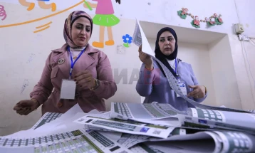 Одѕивот на парламентарните избори во Ирак надмина 55 проценти