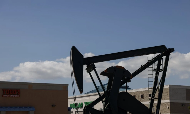 ИЕА: Глобалната побарувачка за нафта и гас може да расте до 2050 година