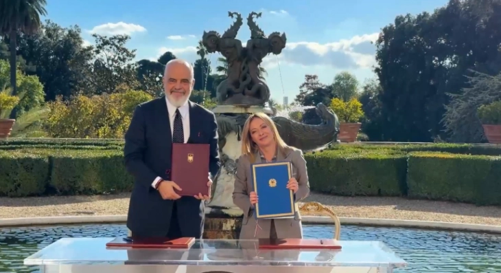 Италијанската и албанската влада потпишаа 16 билатерални договори и меморандум за разбирање