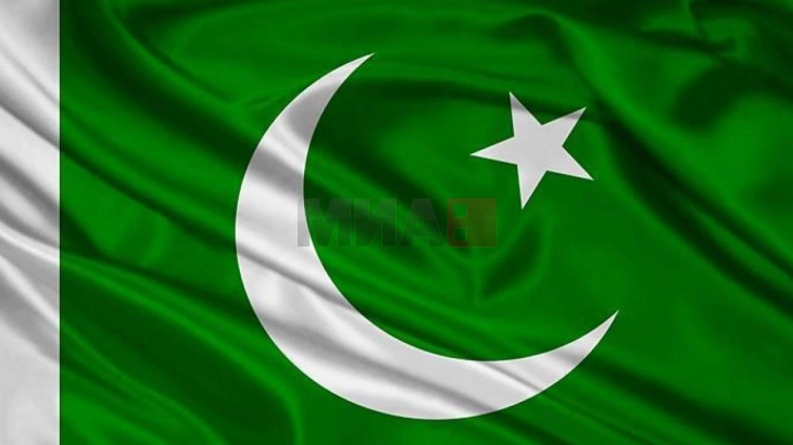 Në Pakistan presidenti dhe komandanti i armatës do të kenë imunitet të përjetshëm