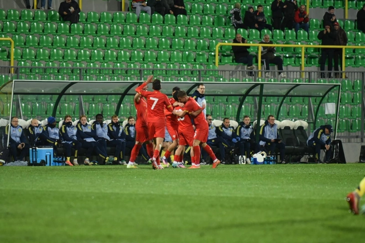 Младите македонски фудбалери убедливо поразени од врсниците од Шведска