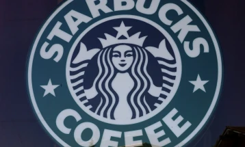 Во 40 американски градови штрајкуваат вработените во „Старбакс“