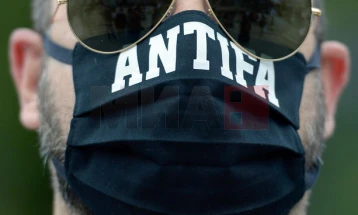 SHBA-ja shpalli katër degë evropiane të grupit Antifa si organizata terroriste