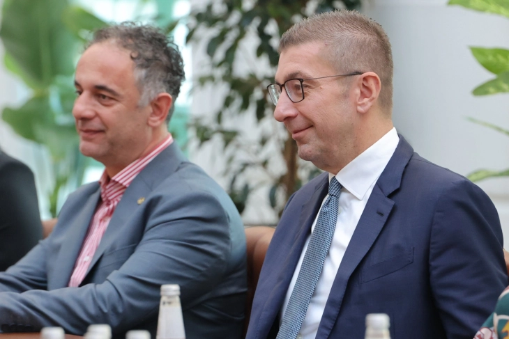 Мицкоски: Извршена е прва трансплантација на рожница во јавното здравство во нашата држава