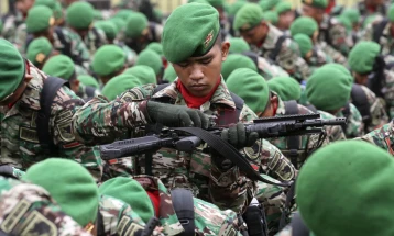 Indonezia thotë se po përgatit 20.000 ushtarë për një mision të mundshëm në Gazë