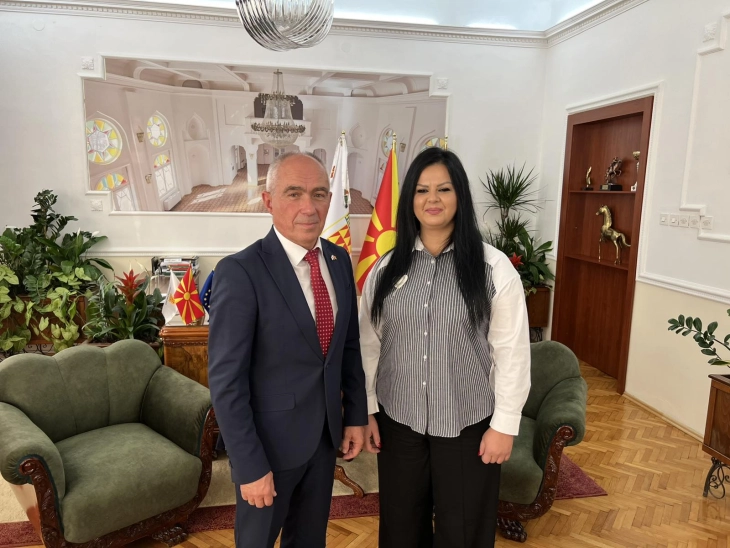 Марина Крстиќ именувана за заменик градоначалник на Општина Битола