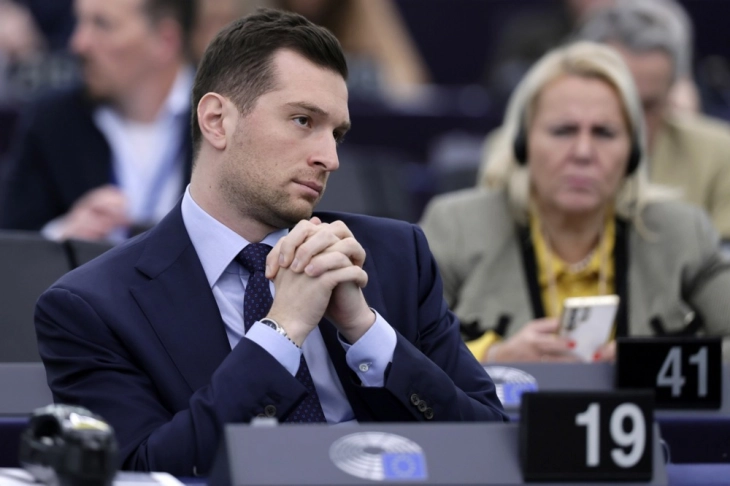 Бардела: Собирот за поддршка на Марин Ле Пен не е демонстрација на сила