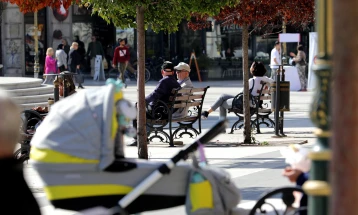 Утре сончево, од вторник најавени врнежи и засилен јужен ветер