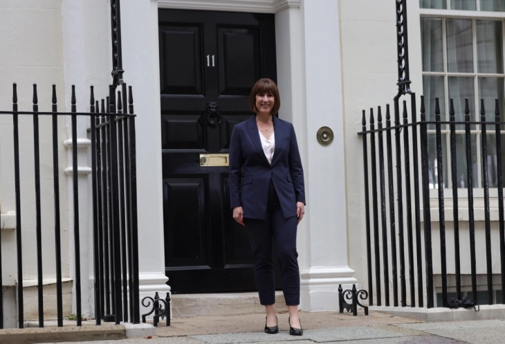 Телеграф: Рејчел Ривс планира да воведе нов данок на имоти со висока вредност