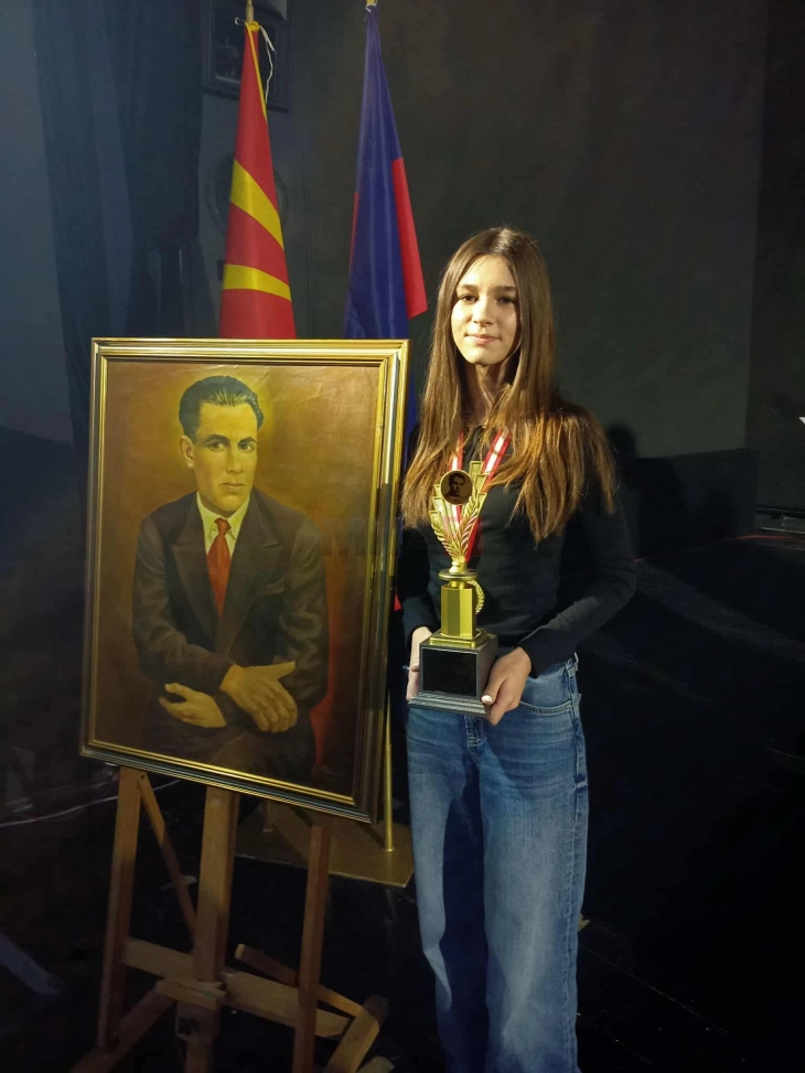 Ефимија Новаковска од Гевгелија добитник на Гран при на 58. Детски Рацинови средби