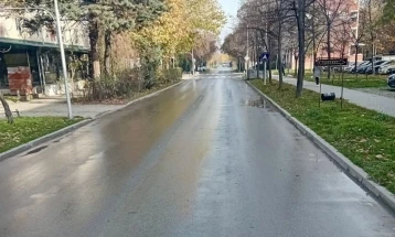 Герасимовски: Продолжуваме со редовно миење на улиците за чист и безбеден Центар