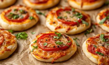 Мини пици – брзо и вкусно домашно уживање