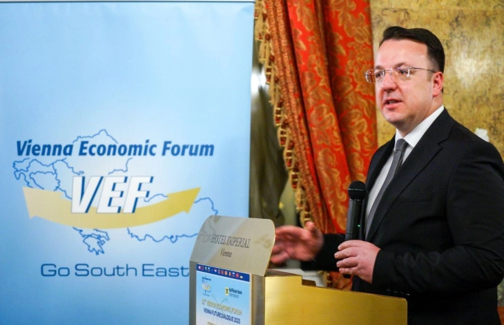 Nikolloski e hapi Forumin ekonomik të Vjenës: Nevojitet bashkëpunim ekonomik, investime dhe politika të prosperitetit si prioritet për zhvillim të rajonit