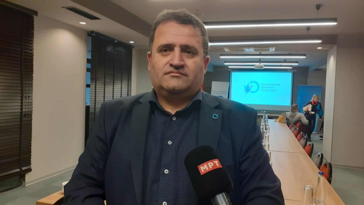 Велев: Сите 2.700 лица со дијабетес тип 1, а особено работоспособните, што побрзо треба да добијат сензори и да имаат подобри услови за работа