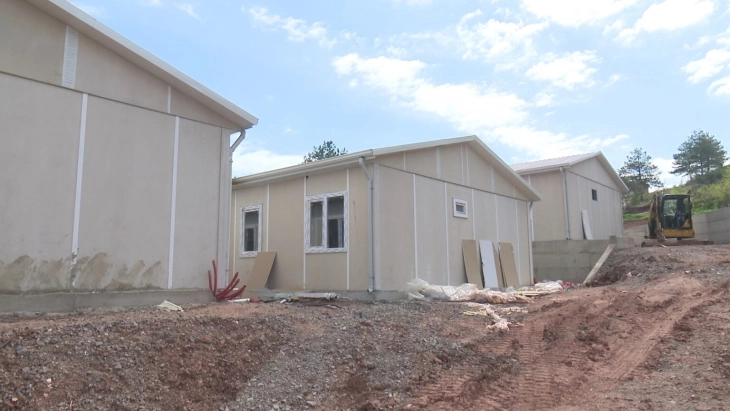 Четириест и едно семејство се вселуваат во типските куќи во штипската населба Мирјанина црква